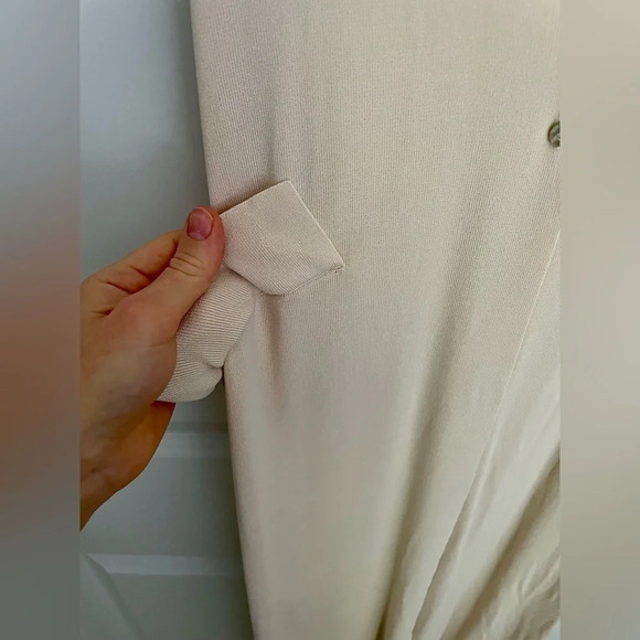 Zara  Long Sleeveless Vest - Picture 5 of 8